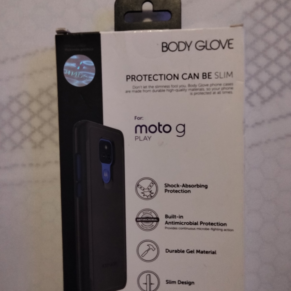 Phone case - Picture 3 of 4